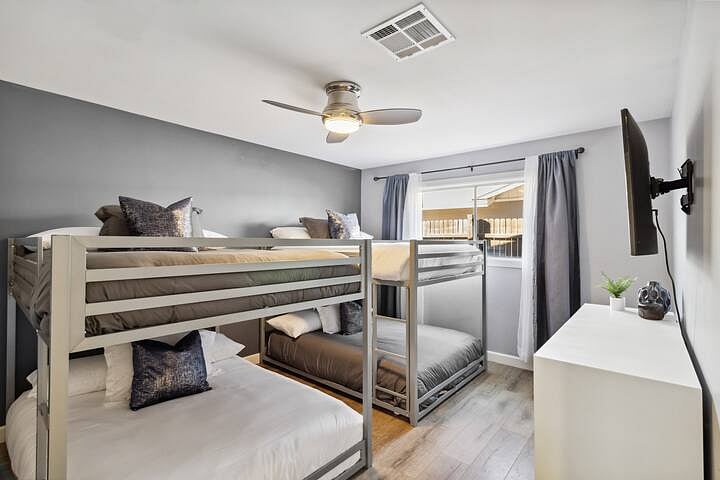 Furnished Finder property 1022389_1 photo 9