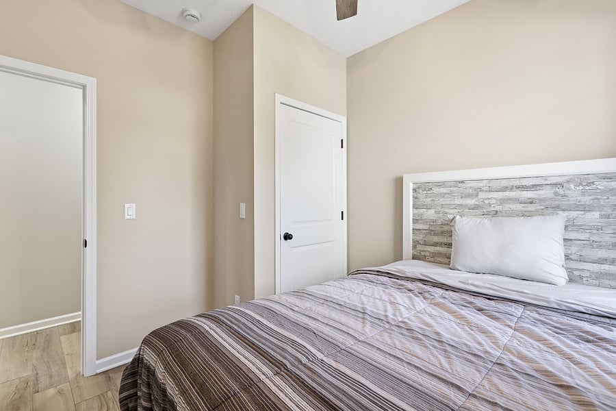 Furnished Finder property 1022397_1 photo 18