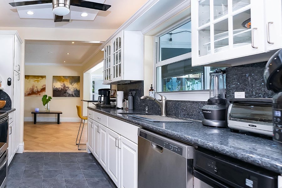 Furnished Finder property 1022413_1 photo 7