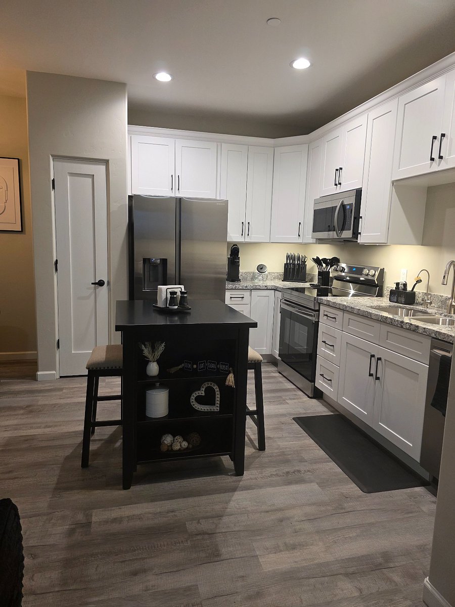 Furnished Finder property 1022415_1 photo 8