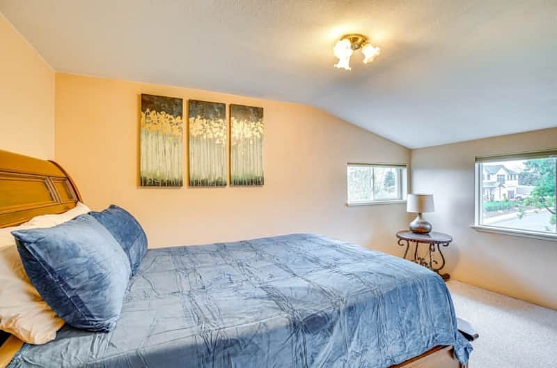 Upstairs bed 3