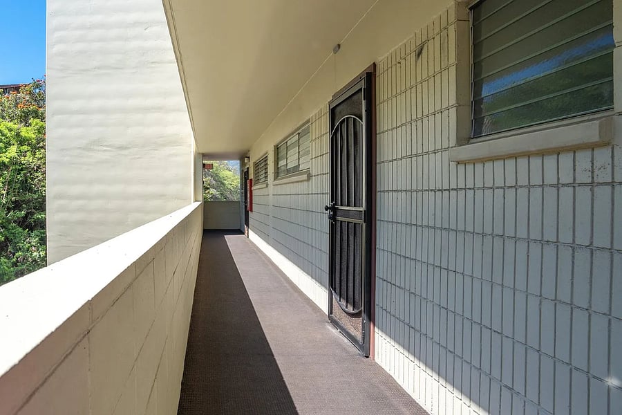 Open walkway views of the garden below as you enter and exit the unit ensure you feel the aloha vibes of the beautiful outdoors.  