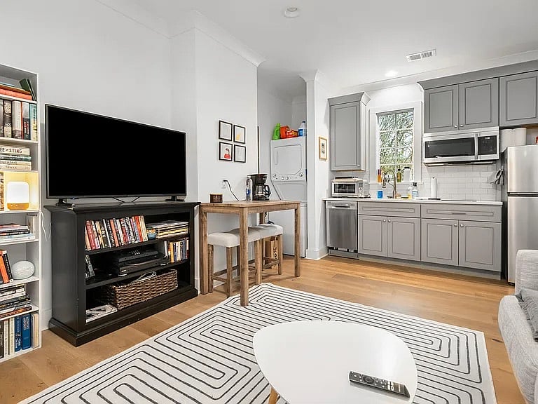 Furnished Finder property 1022449_1 photo 7