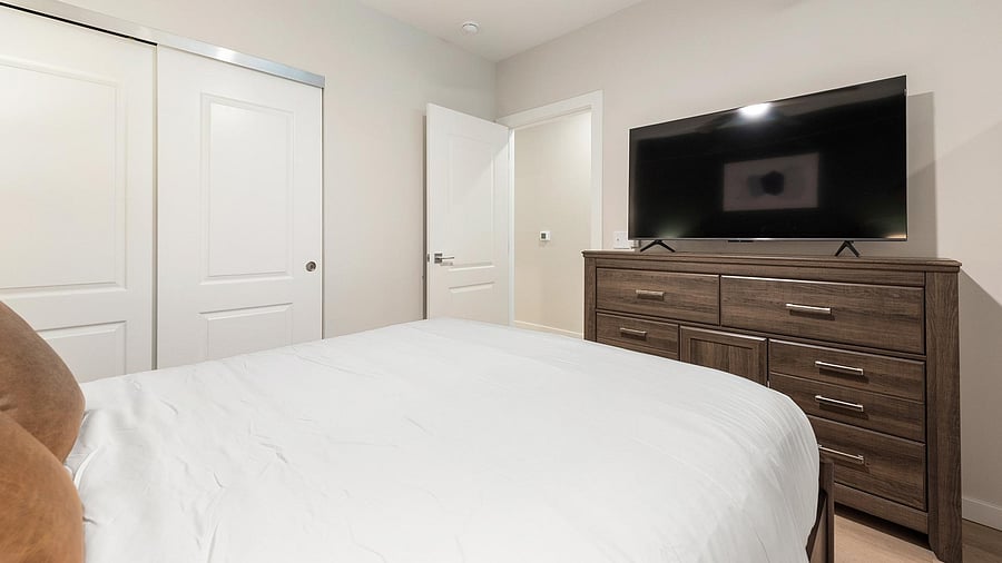 Furnished Finder property 1022498_11 photo 11