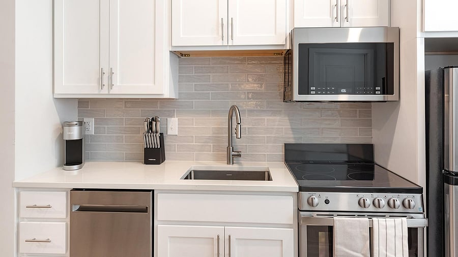 Furnished Finder property 1022498_13 photo 4