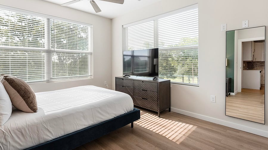 Furnished Finder property 1022498_14 photo 10