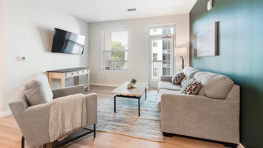 Furnished Finder property 1022498_14 photo 2
