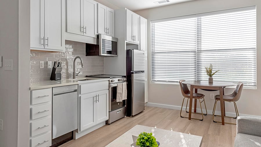 Furnished Finder property 1022498_15 photo 7