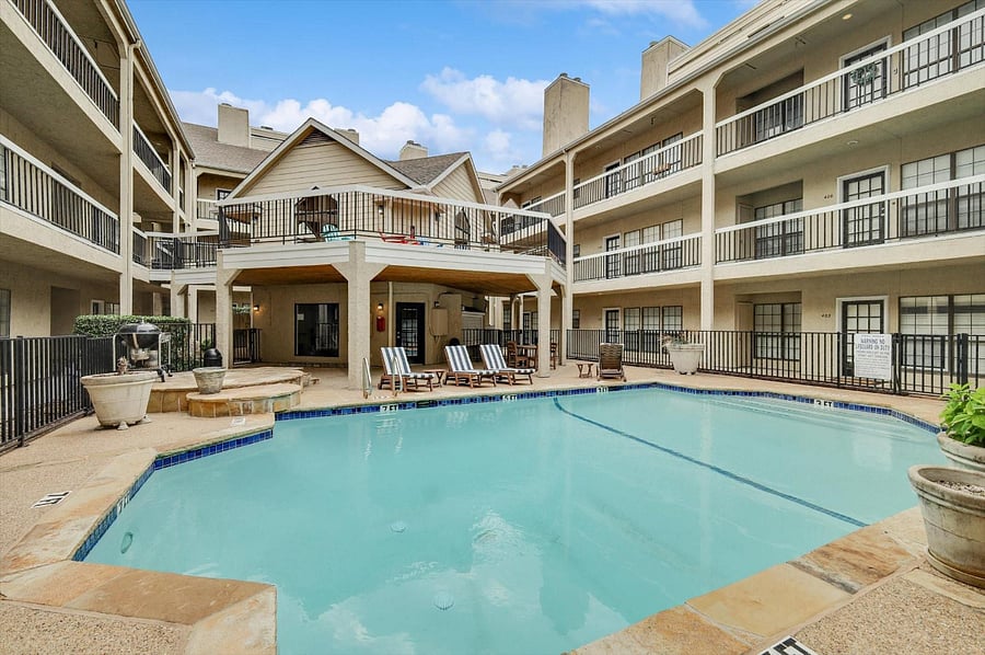 Furnished Finder property 1022514_1 photo 27