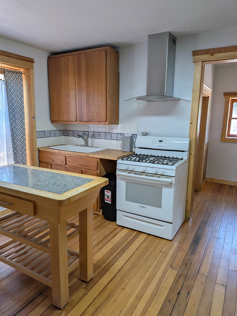 Furnished Finder property 1022517_1 photo 10