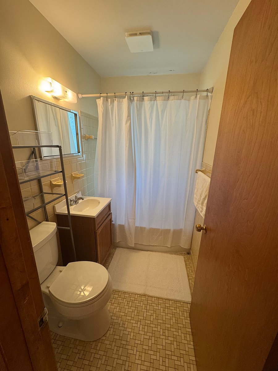 Furnished Finder property 1022531_1 photo 27