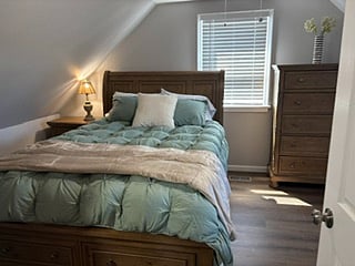 Room 3- Private bathroom