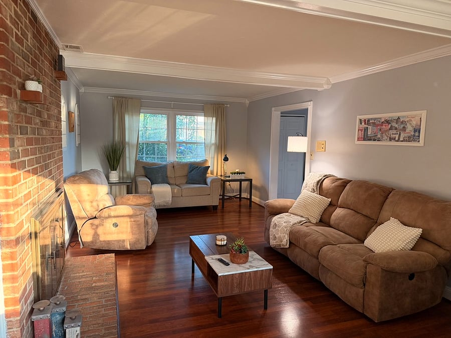 Shared Living/Dining Area
