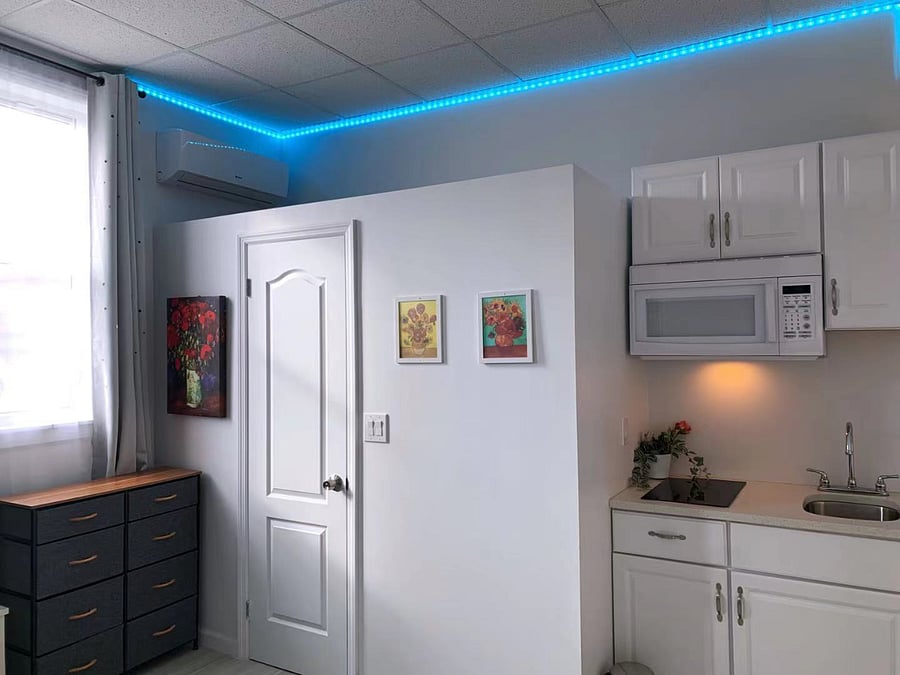 Spacious and clean space for preparing your meals