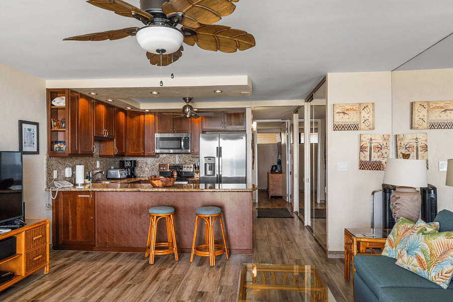 Open kitchen and dining area makes it easy to cook, relax, and spend time together.