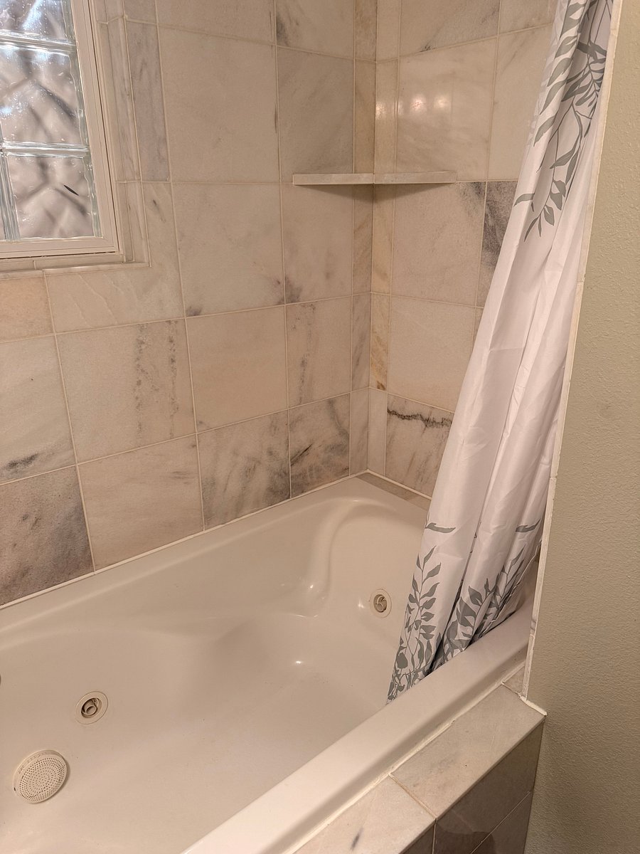 Furnished Finder property 1022582_1 photo 8