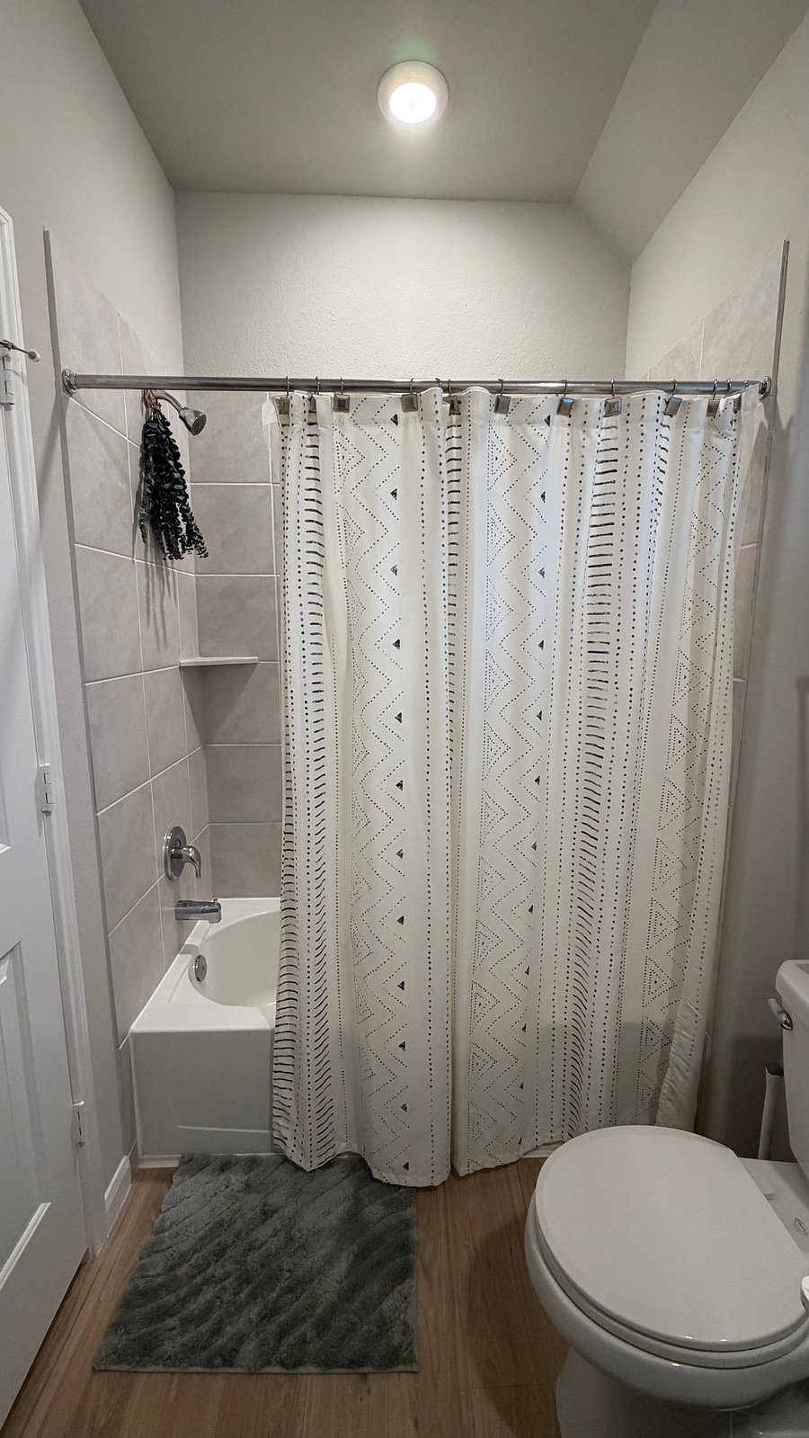 Furnished Finder property 1022594_1 photo 16