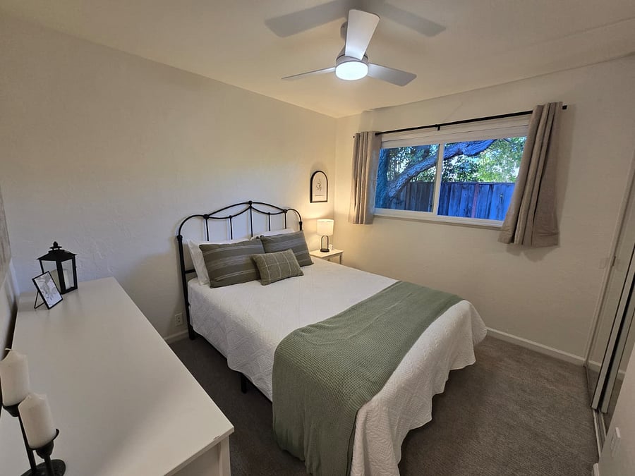 Furnished Finder property 1022599_1 photo 11