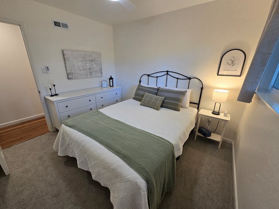Furnished Finder property 1022599_1 photo 12