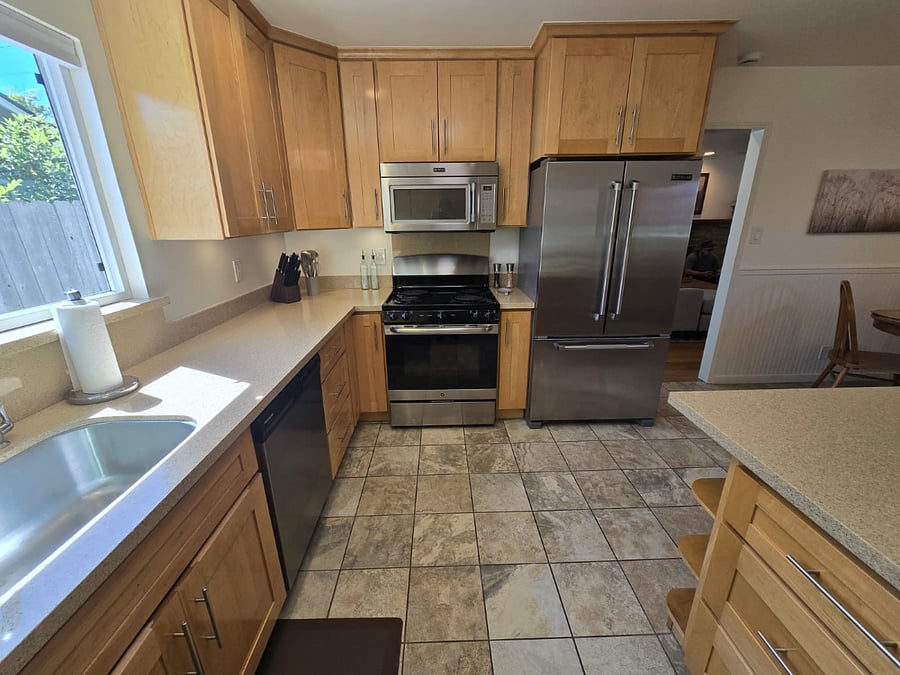 Furnished Finder property 1022599_1 photo 9