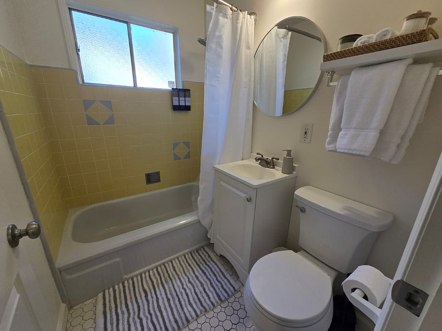 Furnished Finder property 1022599_1 photo 17
