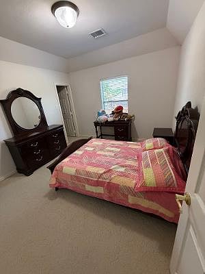 Furnished Finder property 1022601_1 photo 3