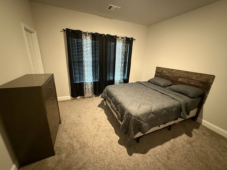 Furnished Finder property 1022604_1 photo 3