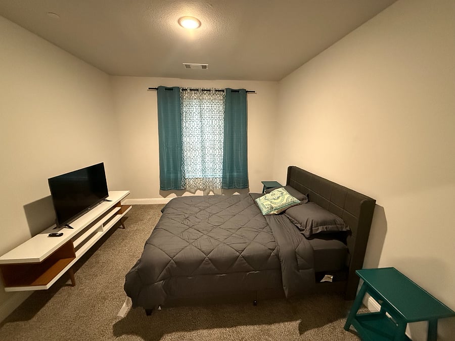 Furnished Finder property 1022604_1 photo 4