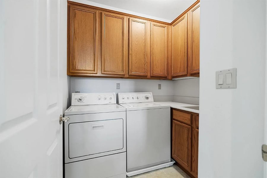 Furnished Finder property 1022653_1 photo 10