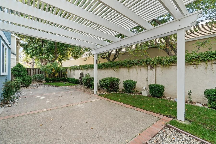Furnished Finder property 1022653_1 photo 11