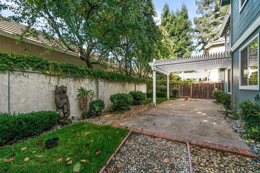 Furnished Finder property 1022653_1 photo 12