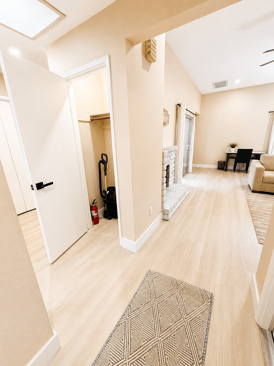 Furnished Finder property 1022672_1 photo 37