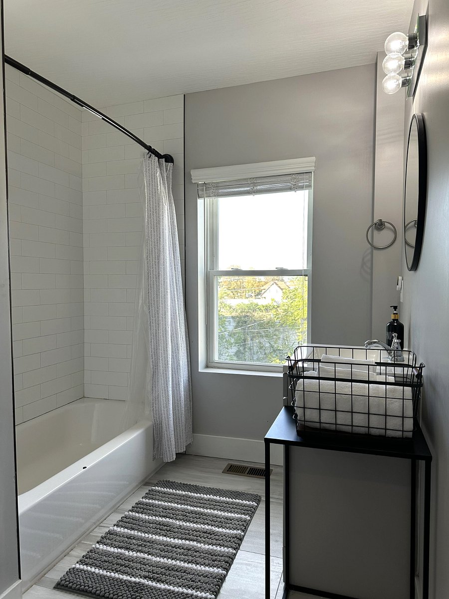 Furnished Finder property 1022675_1 photo 15