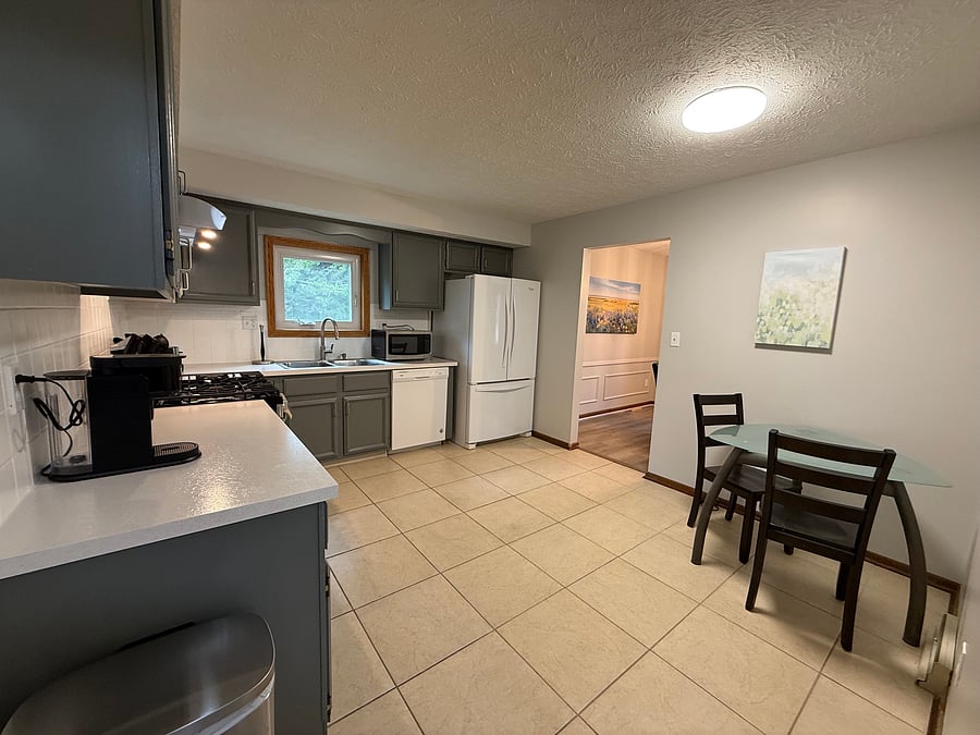 Furnished Finder property 1022677_1 photo 11