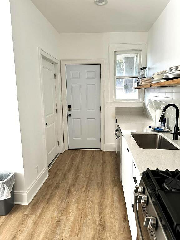 Furnished Finder property 1022681_1 photo 8