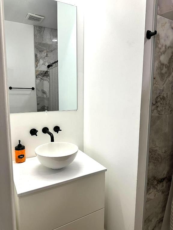 Furnished Finder property 1022681_1 photo 9