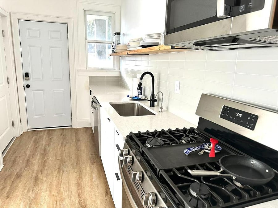Furnished Finder property 1022681_1 photo 12
