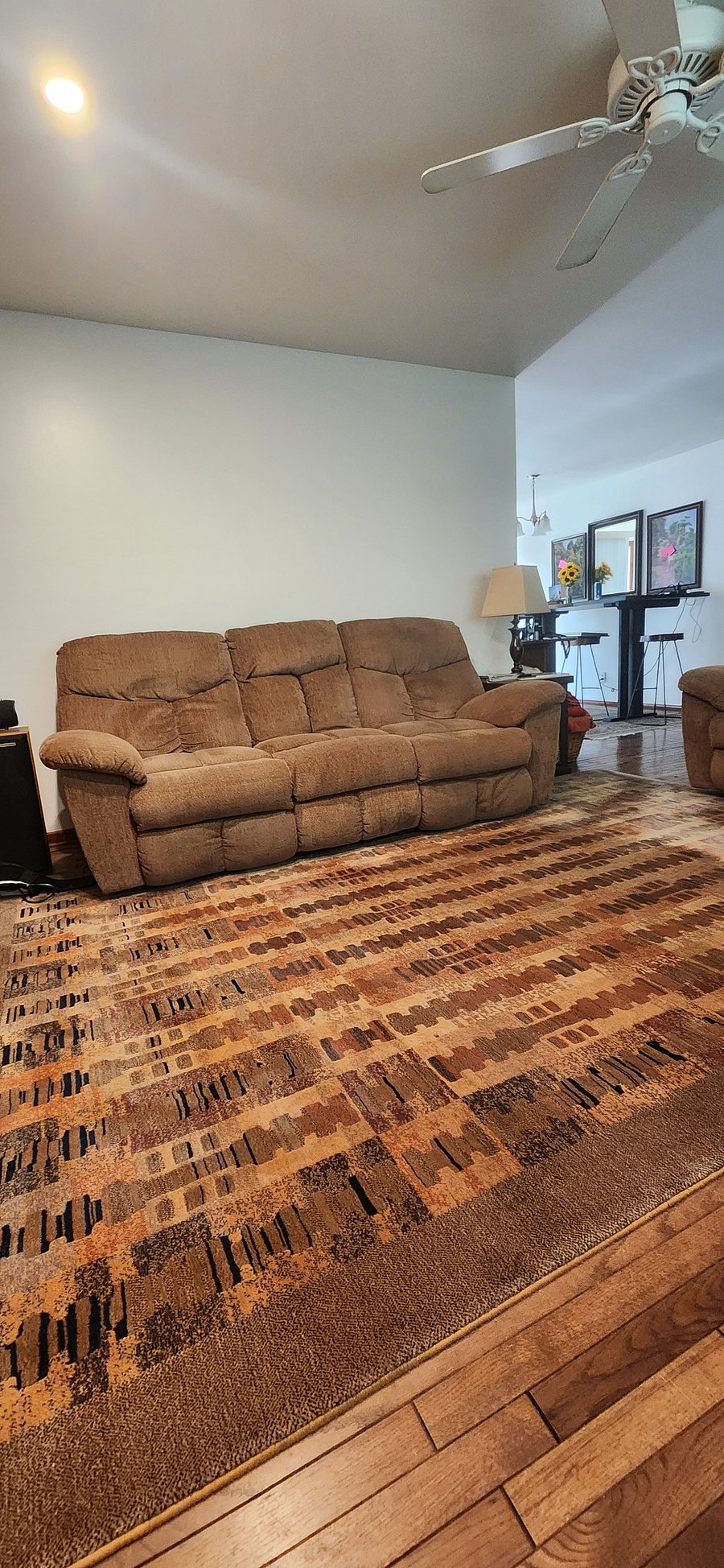 Furnished Finder property 1022698_1 photo 3