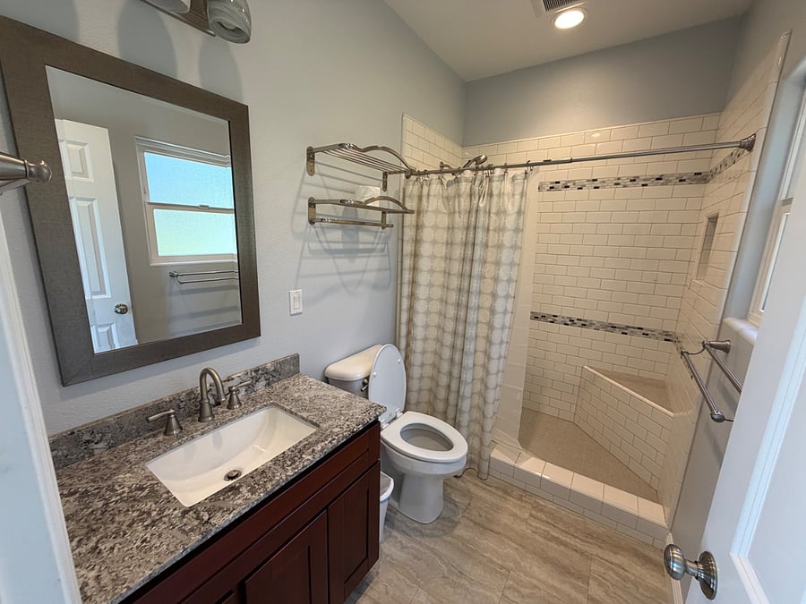 Furnished Finder property 1022702_1 photo 3