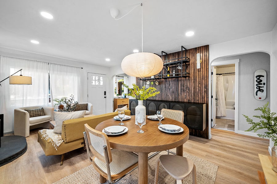 Furnished Finder property 1022703_1 photo 3