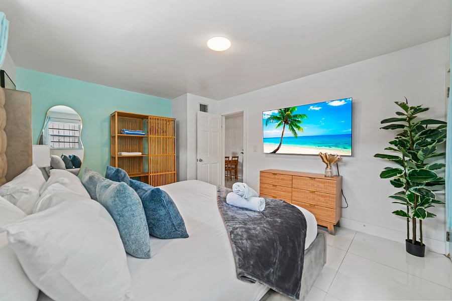 Furnished Finder property 1022711_1 photo 17