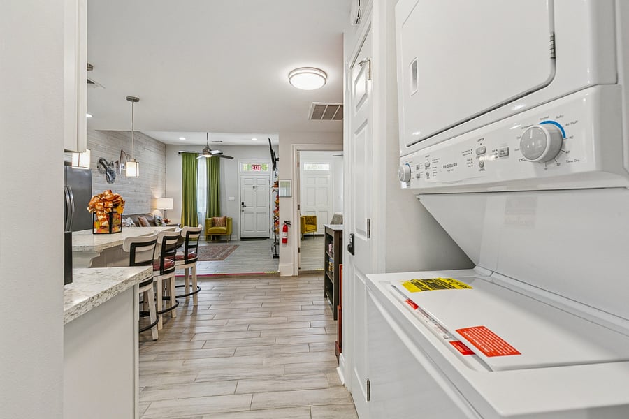 Furnished Finder property 1022717_1 photo 4