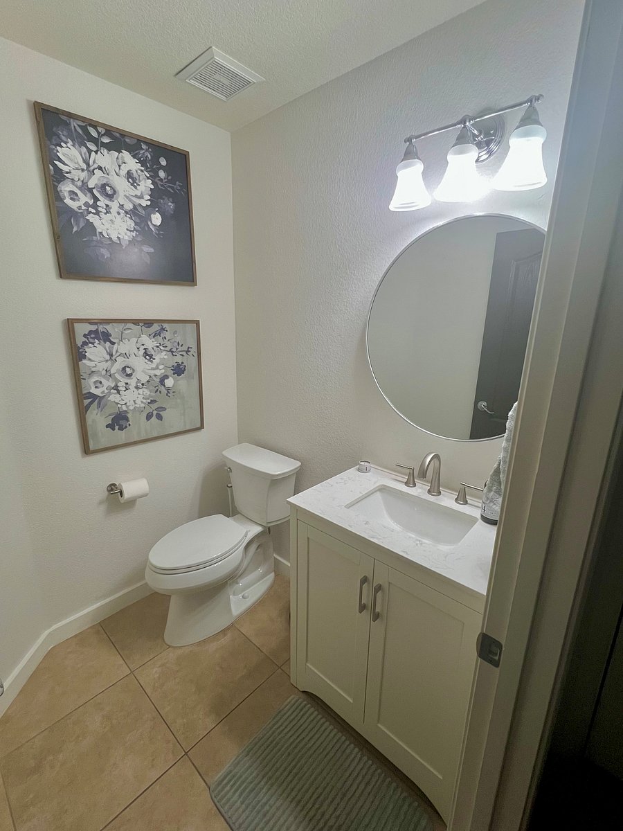 Downstairs guest half bathroom