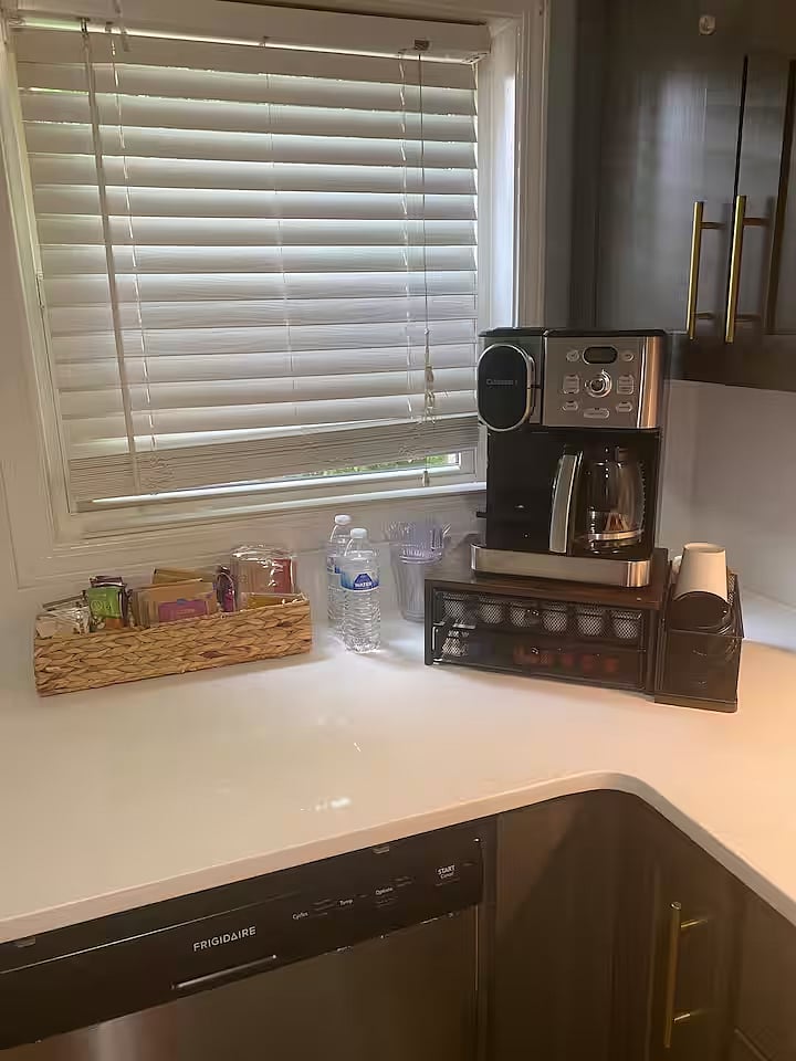 Furnished Finder property 1022745_1 photo 9