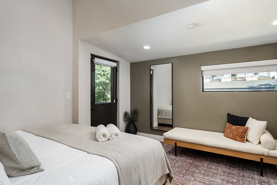 Furnished Finder property 1022749_1 photo 42