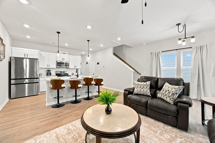 Furnished Finder property 1022750_1 photo 4