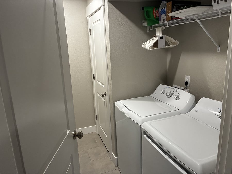 Furnished Finder property 1022763_1 photo 14