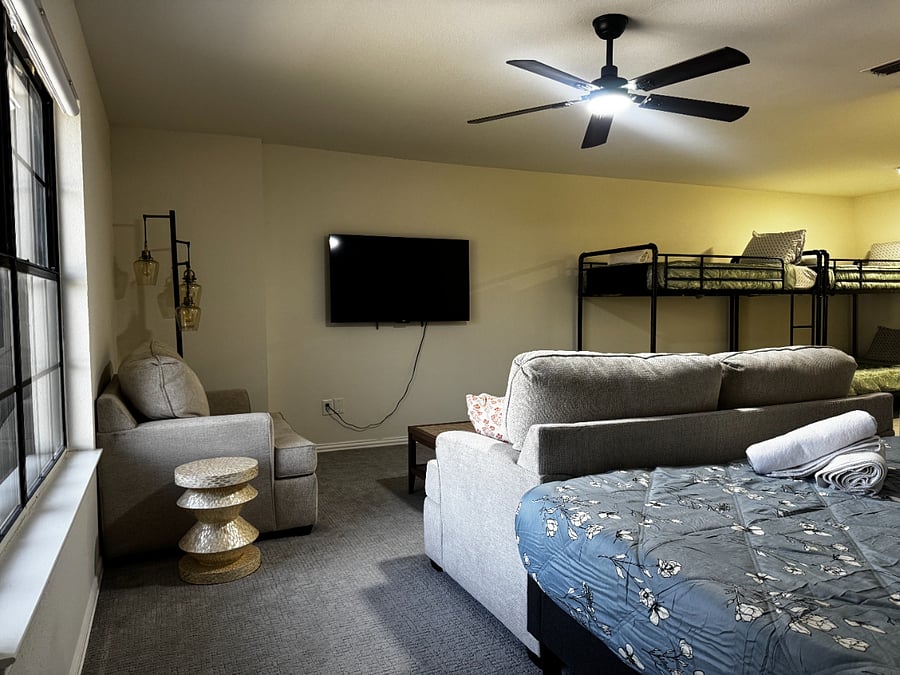 Furnished Finder property 1022779_1 photo 17