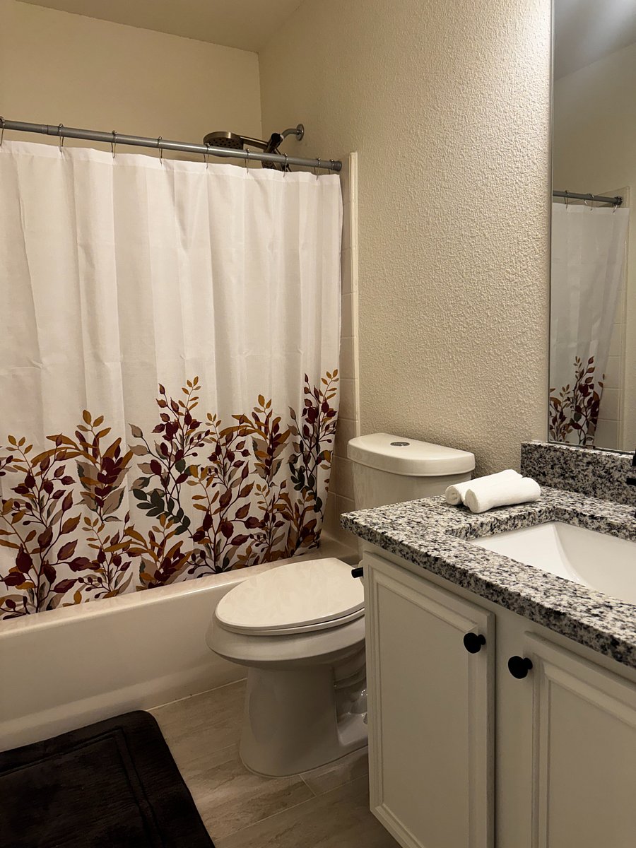 Furnished Finder property 1022779_1 photo 29