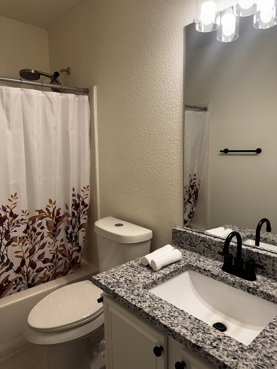 Furnished Finder property 1022779_1 photo 33